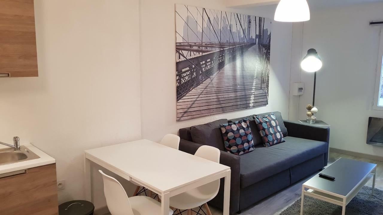 Appartement - Hyper Centre Au Calme เรอแวล ภายนอก รูปภาพ
